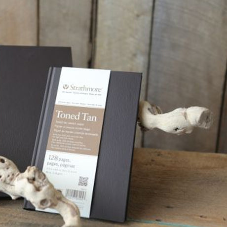 Strathmore Toned Tan 400 Series Sketch piešimo albumas kietu viršeliu, 118 gsm, 128 psl.