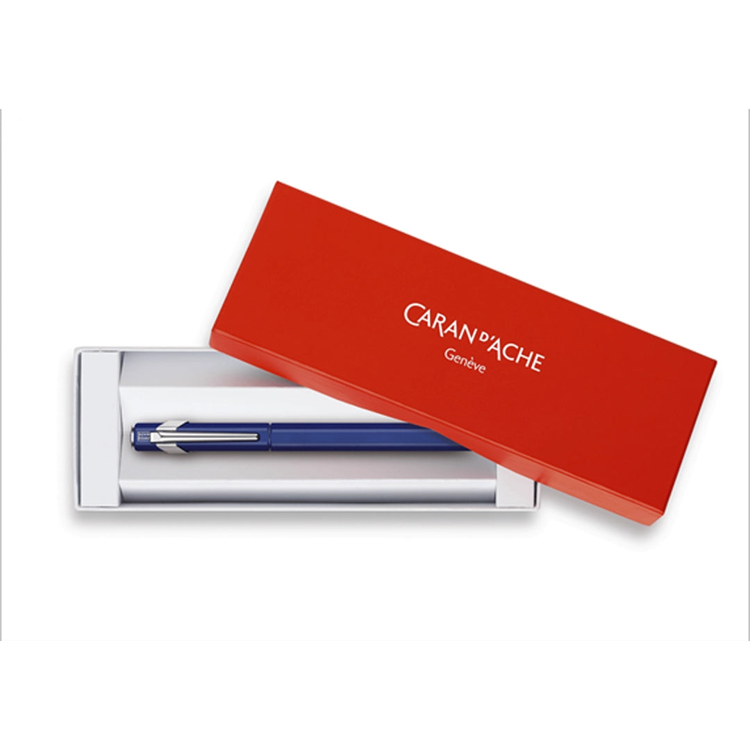 Caran d'Ache 849™ plunksnakotis