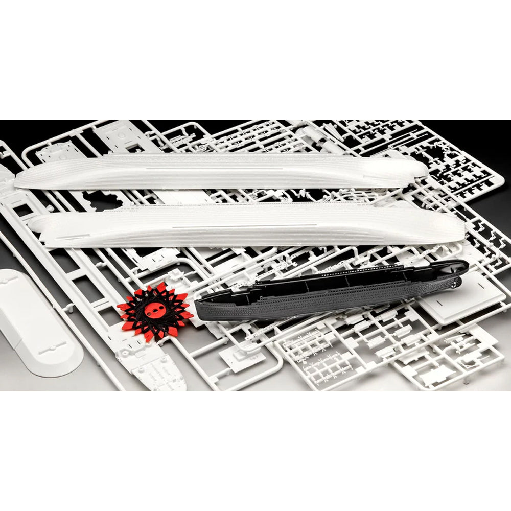 Revell R.M.S. Titanic dviejų surenkamų modelių dovanų rinkinys, 1:700 ir 1:1200