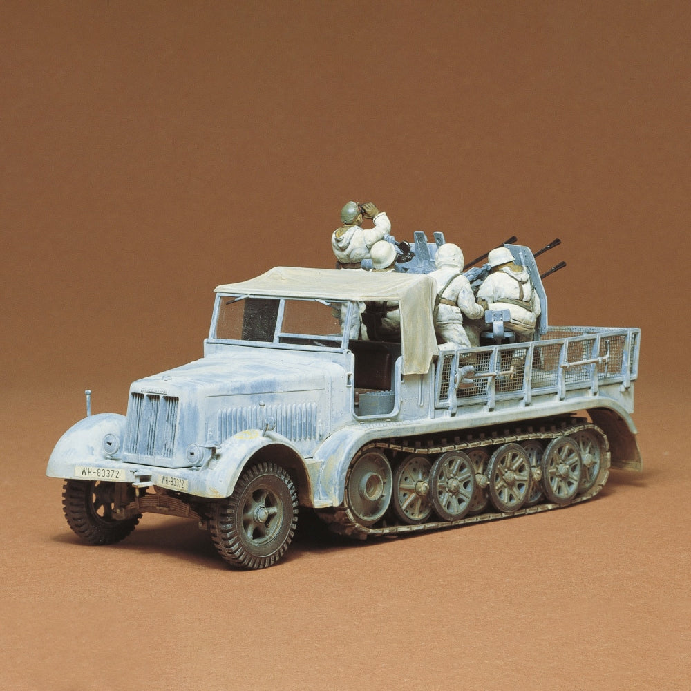 Tamiya German 8ton Semi Track 20 mm Flakvierling Sd.Kfz. 7/1 surenkamas modelis, 1:35