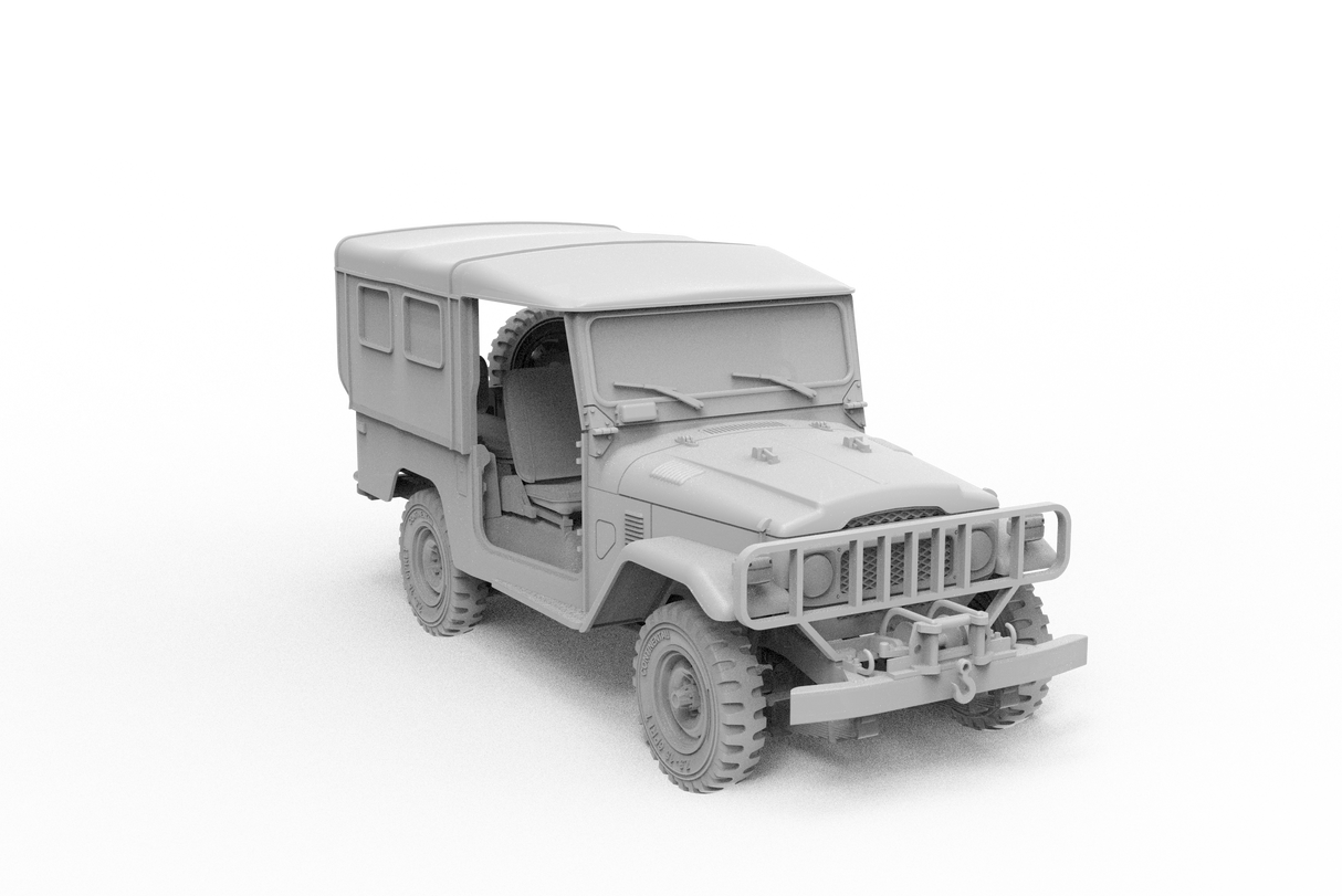 AK Interactive FJ43 SUV su minkštu viršumi IDF & LAF surenkamas modelis, 1:35