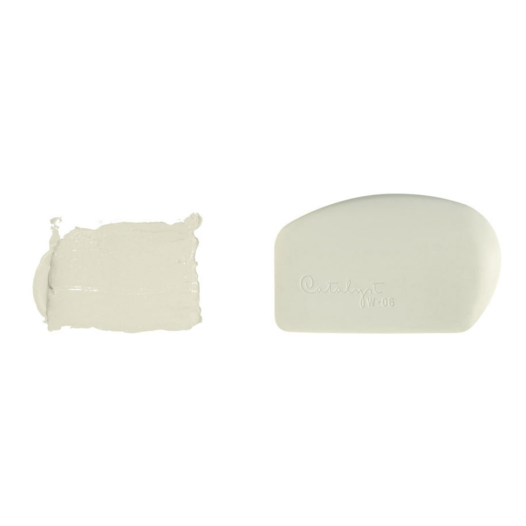 Princeton Brush Catalyst™ Wedge silikoninis tapybos įrankis, baltos spalvos, No. 6