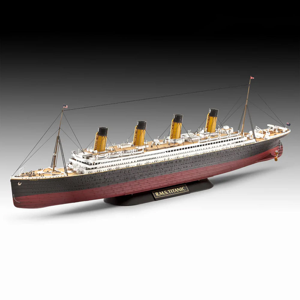 Revell R.M.S. Titanic dviejų surenkamų modelių dovanų rinkinys, 1:700 ir 1:1200