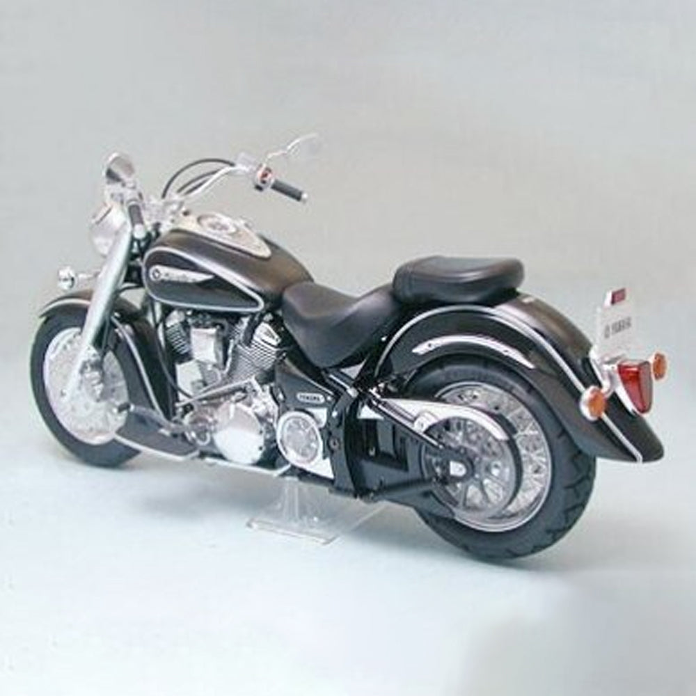 Tamiya Yamaha XV1600 Road Star Scale Model, 1:12