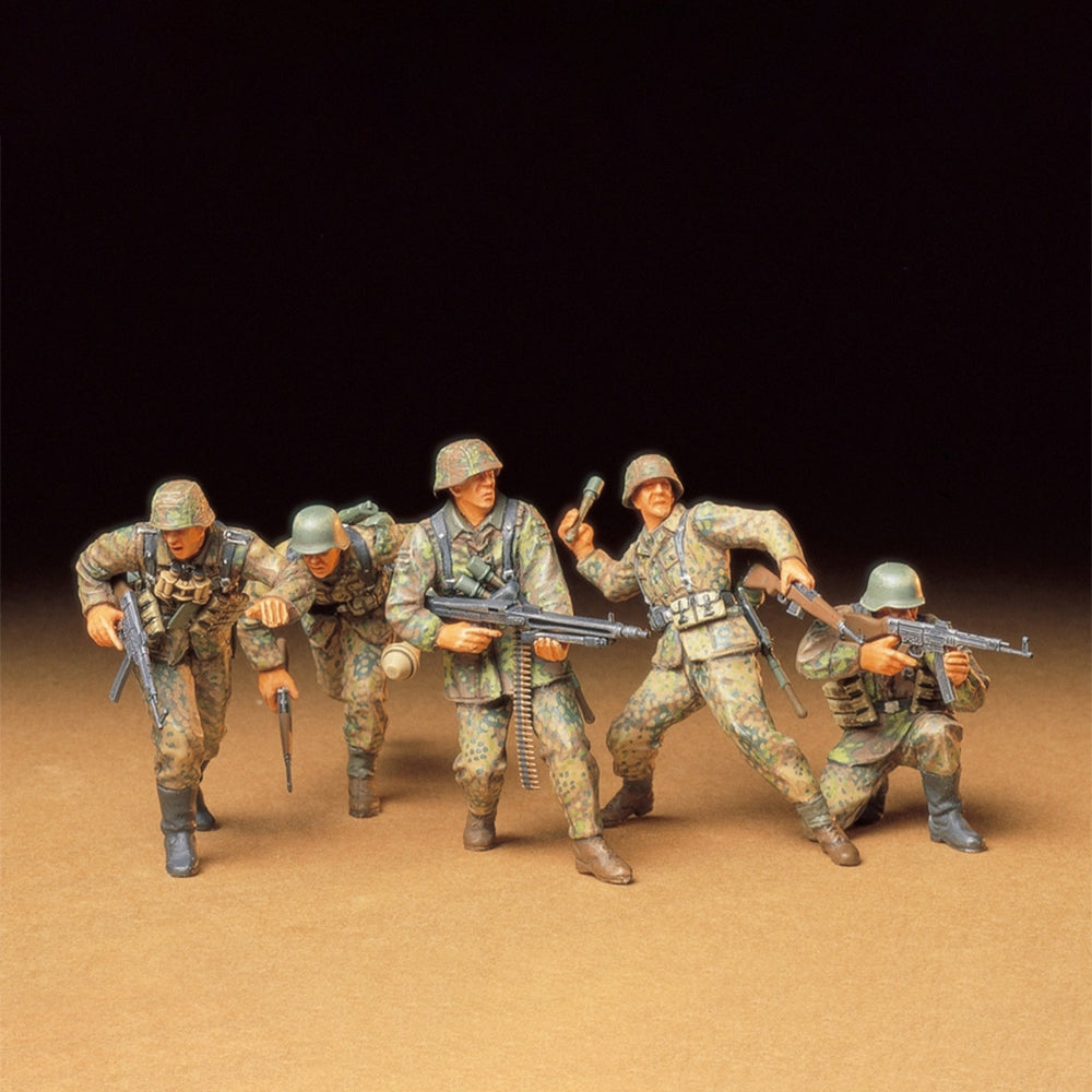 Tamiya German Front-line Infantrymen surenkamas modelis, 1:35