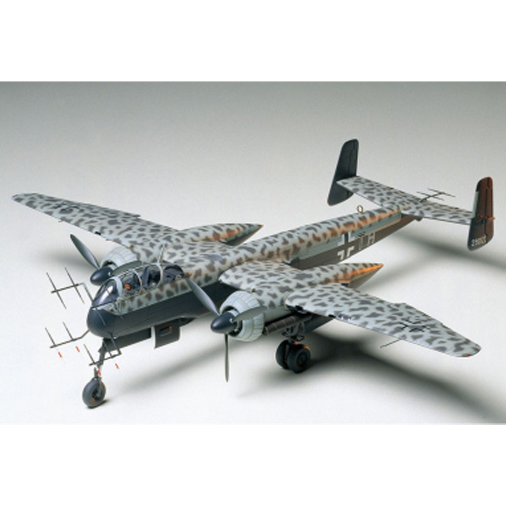 Tamiya Heinkel He219 A-7 Uhu naikintuvo surenkamas modelis, 1:48