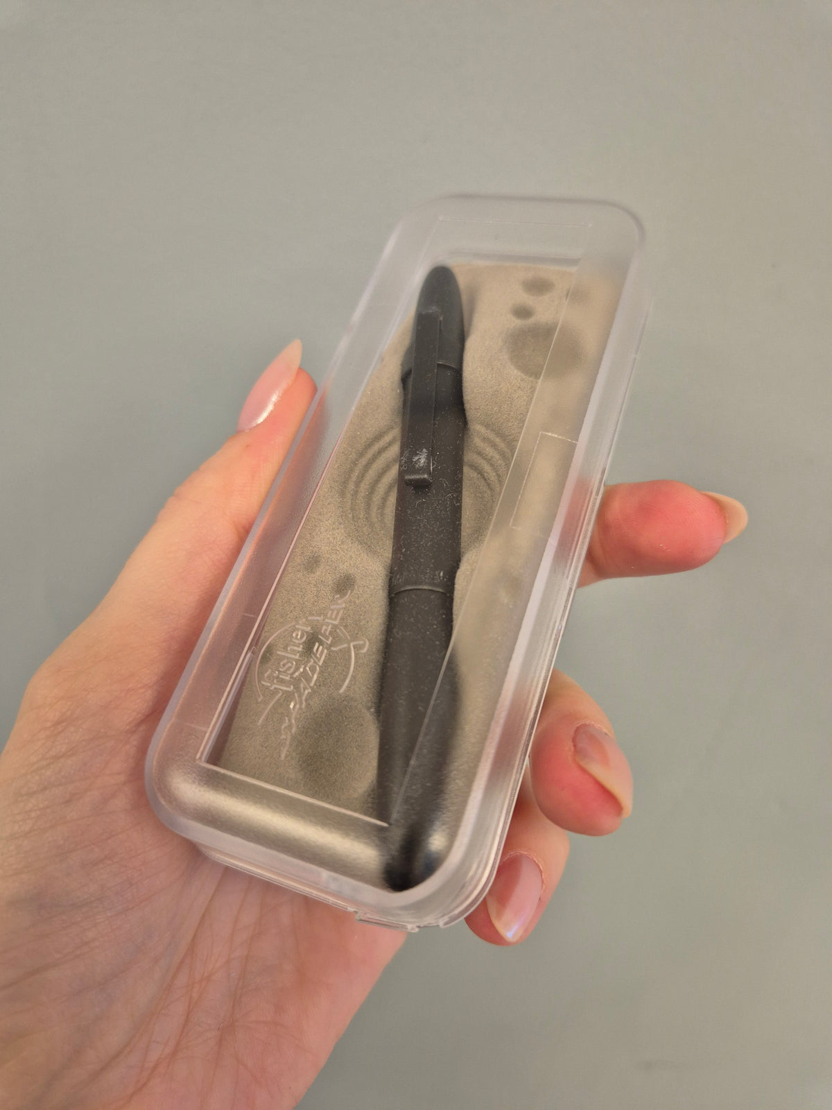Fisher Space Pen Bullet matinis juodas rašiklis su spaustuku